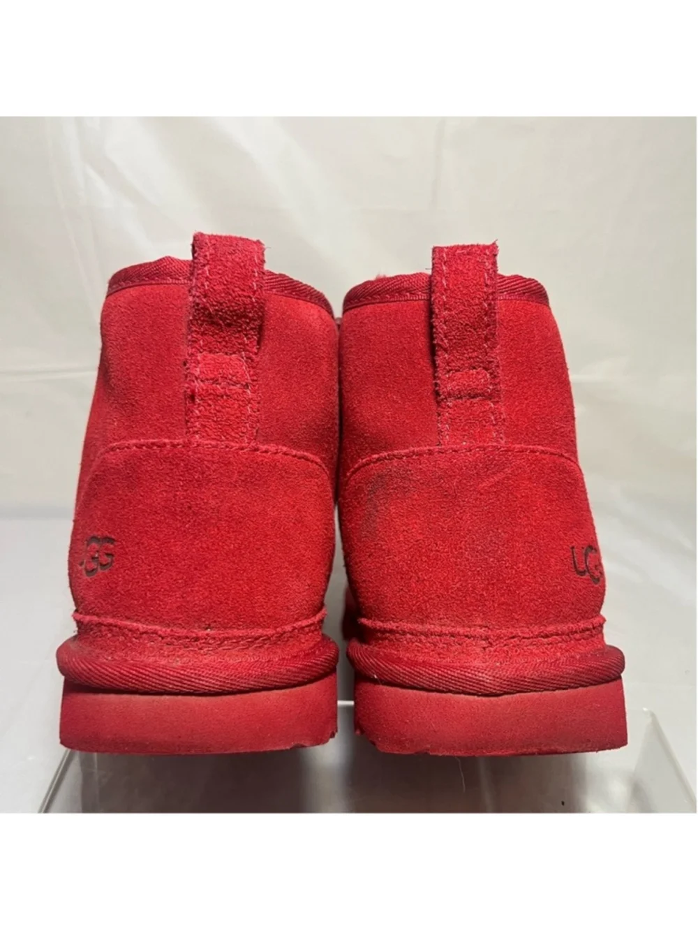 UGG Neumel II 101732 Red Suede chukka boots Red Winter & Rain Boots size 6